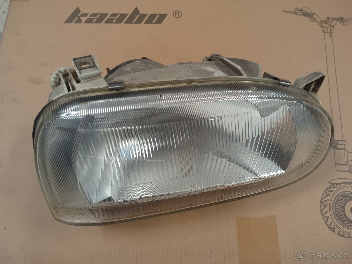 Přední světlo VW Golf 3