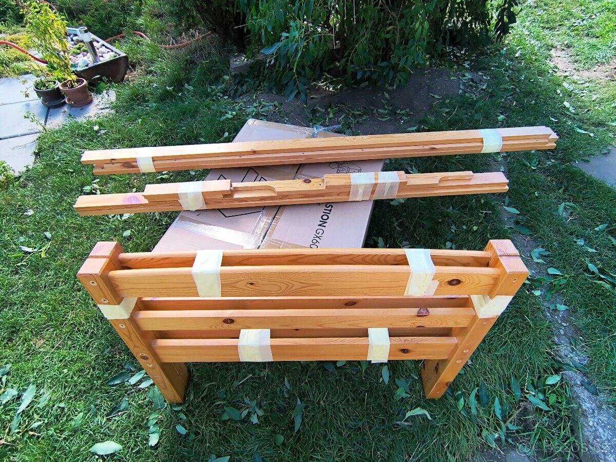 Postel, skimmer, atd.