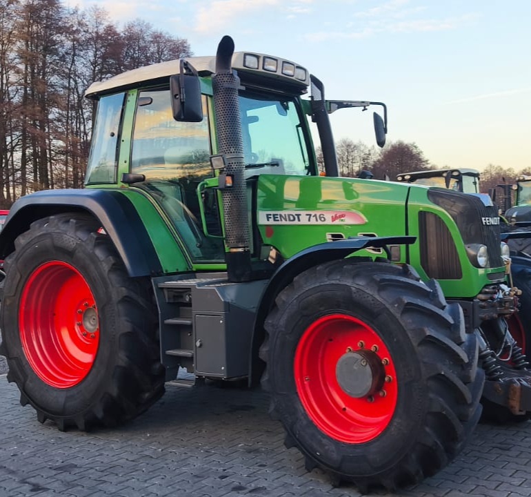 Fendt 820 vario