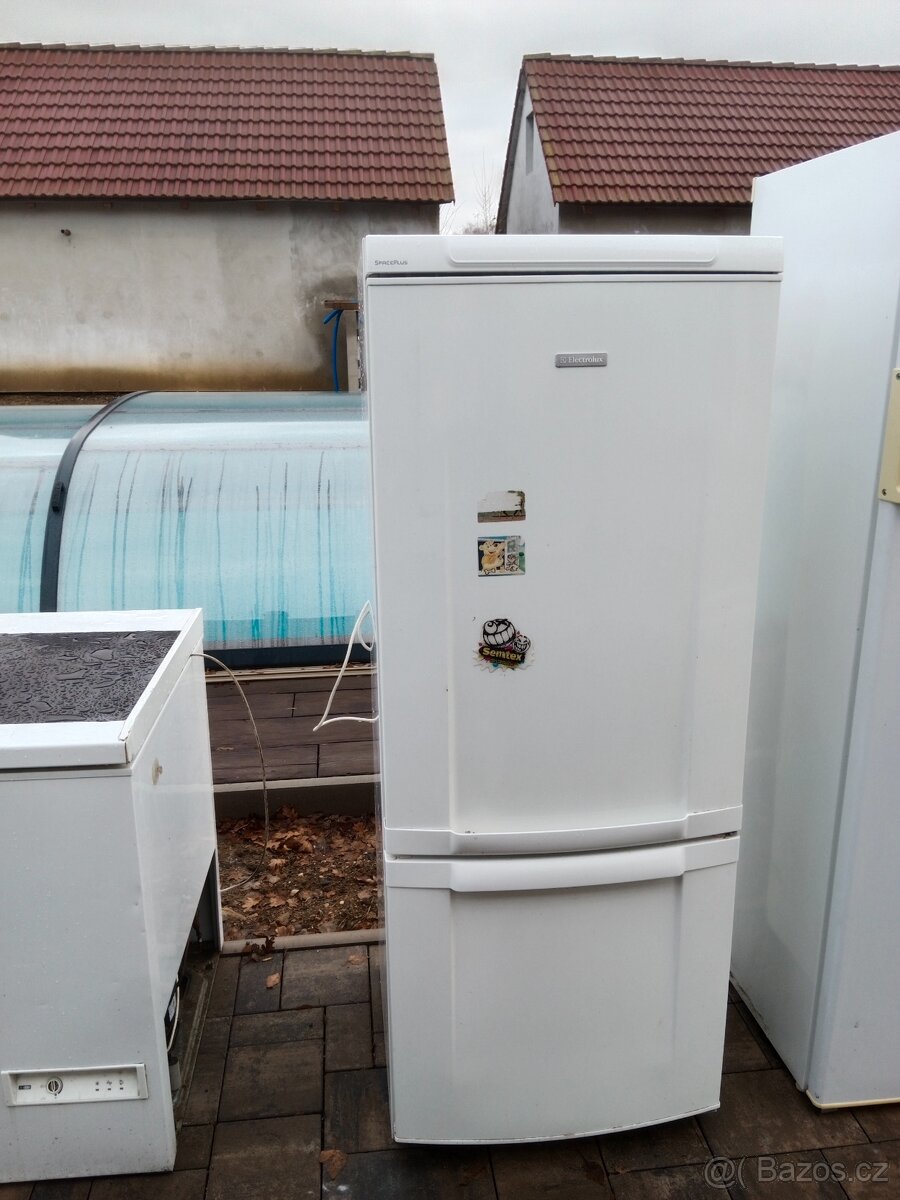 Lednice s mrazakem Elektrolux