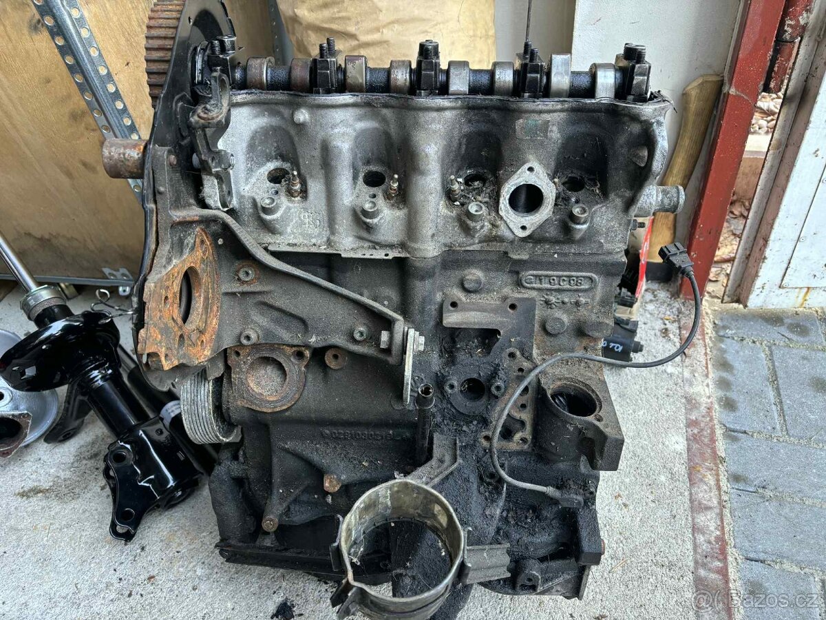 prodám do VW Passat B5 1.9tdi 66/81kw motor
