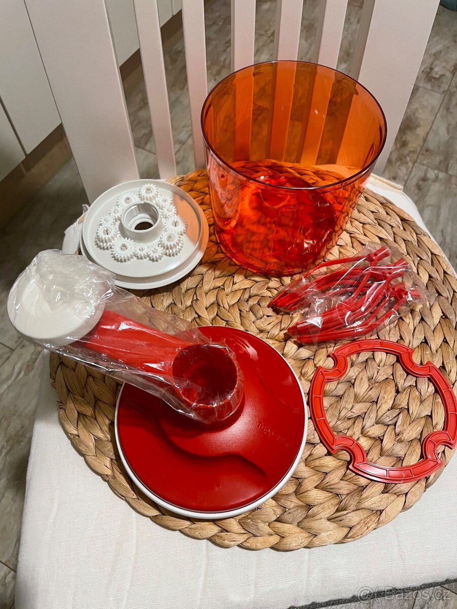 Novy Tupperware Tajfun Supersonic