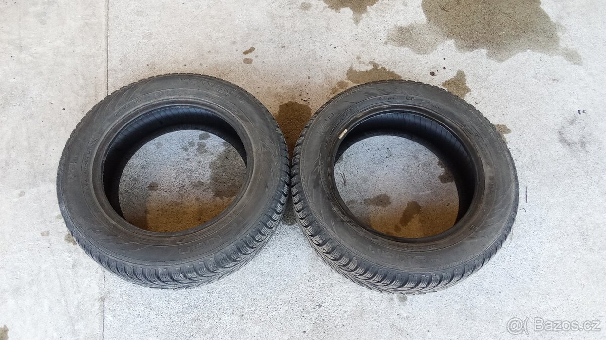 Zimní pneumatiky 195/60 R15