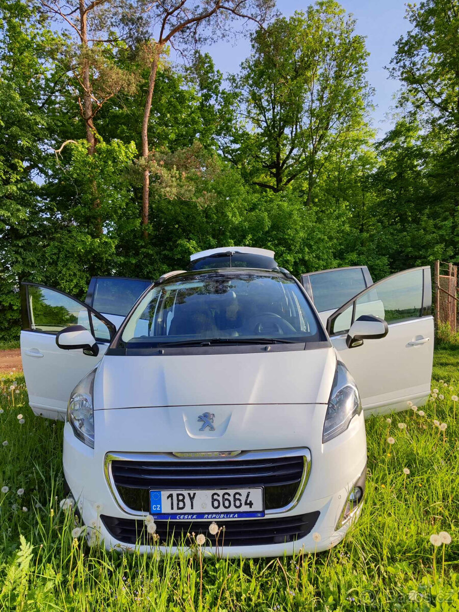 Peugeot 5008 2.0 Alure, 7 míst PANORAMA