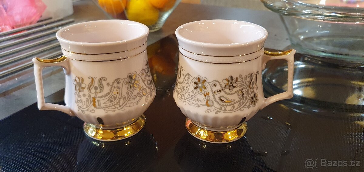 Růžový porcelán