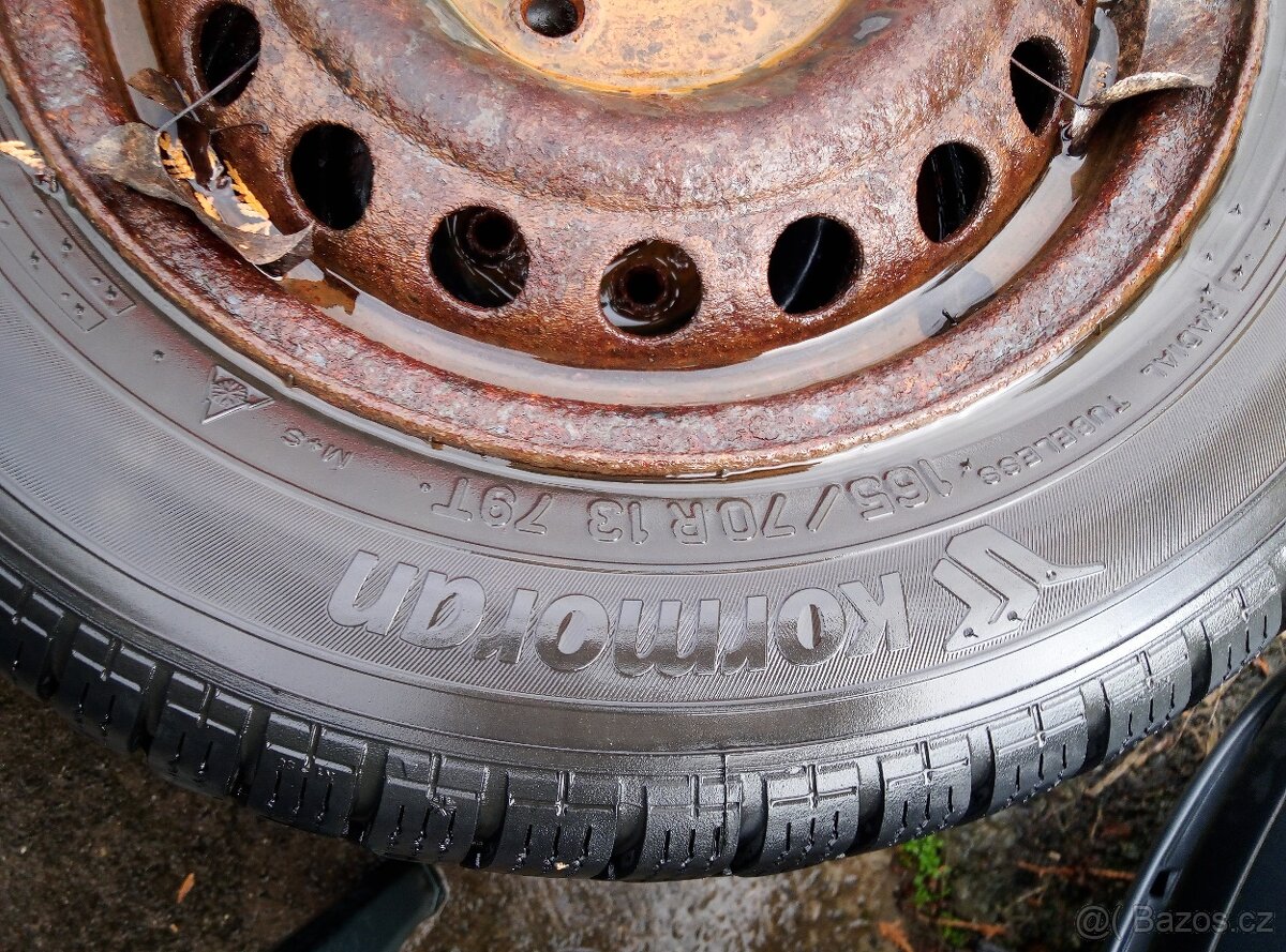 Zimní sada kol z vozu Opel Corsa
