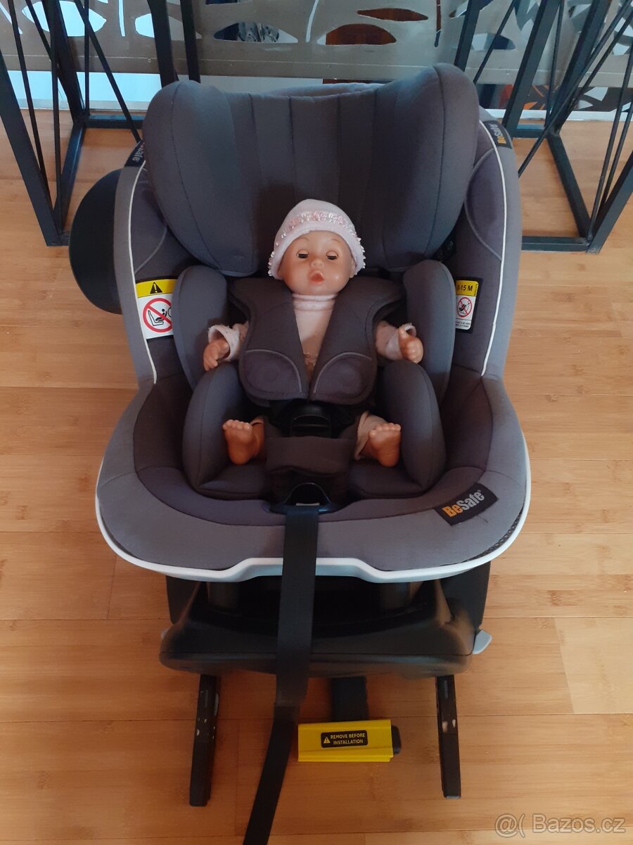 Otočná protismerna i posmerna autosedacka Besafe izi turn i-