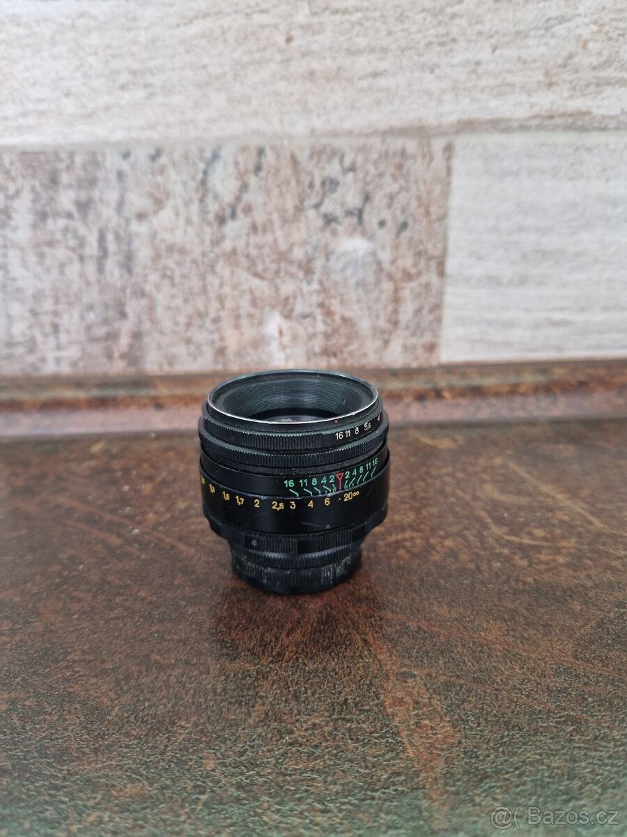 Helios 44-2 58mm f2 (Valdai) (M42)