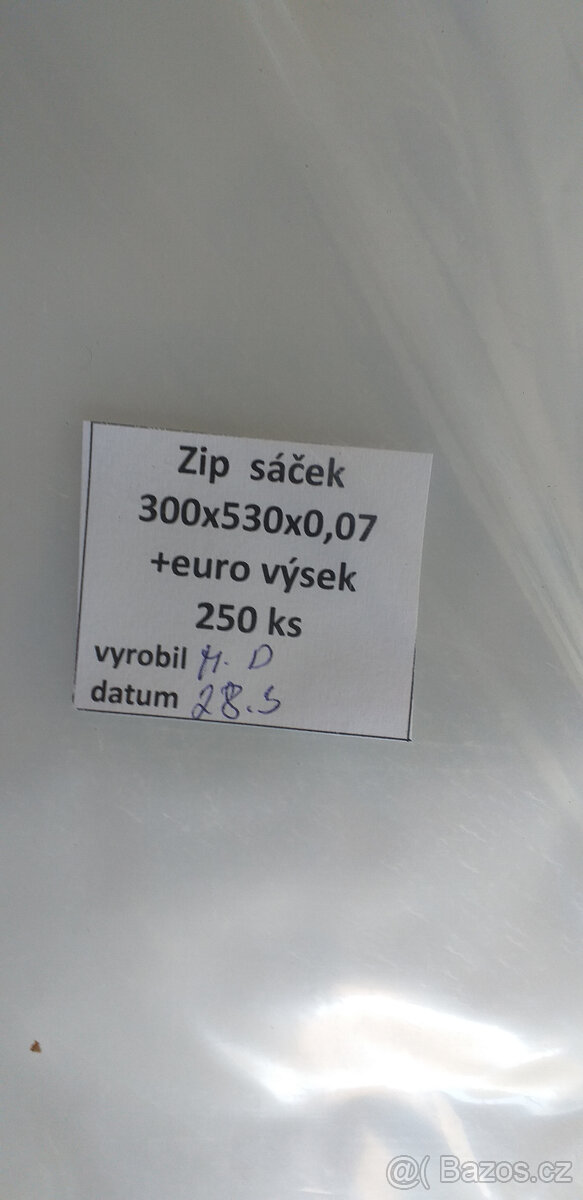 Prodám nové foliové sáčky se zipem a závěsem