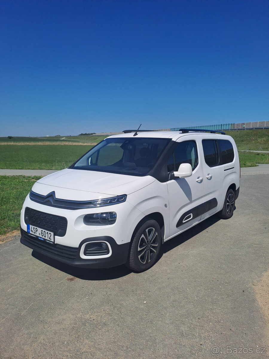 Citroen Berlingo 1,5 Blue HDi EAT8 plná výbava odečet DPH