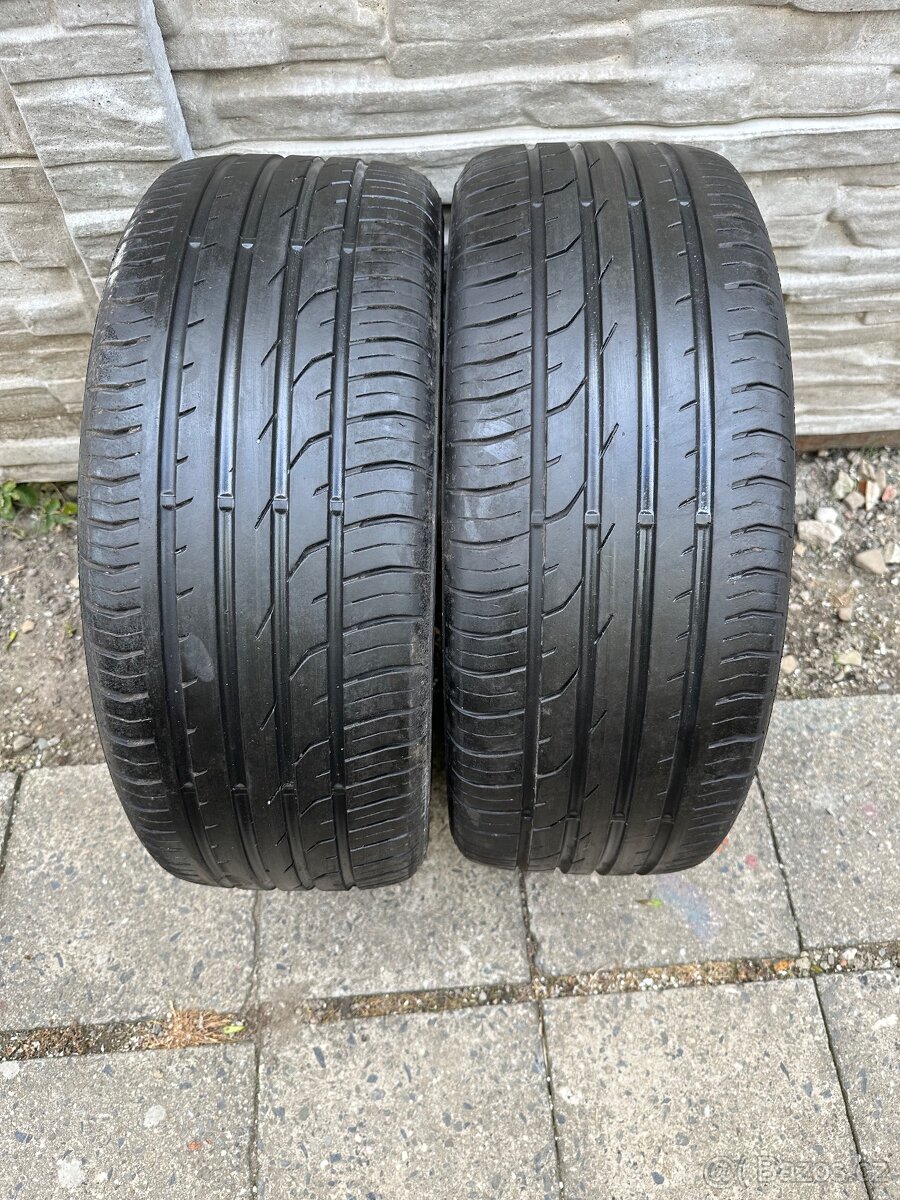 Použité letní pneu: 225/55/R17 - 2 kusy