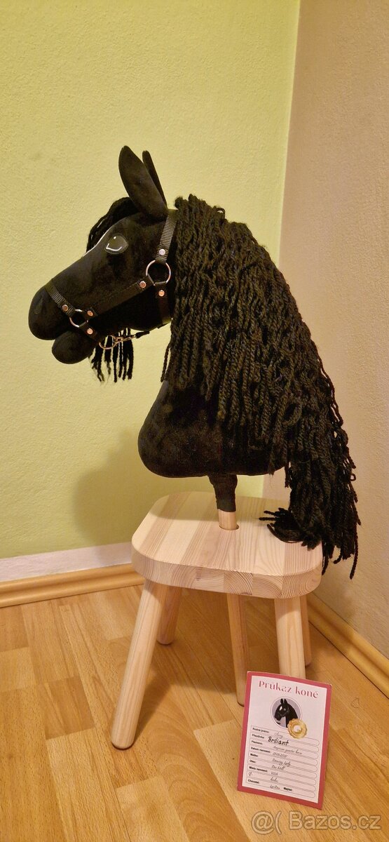 Hobby Horse značkový - Larden, velikost M, černý