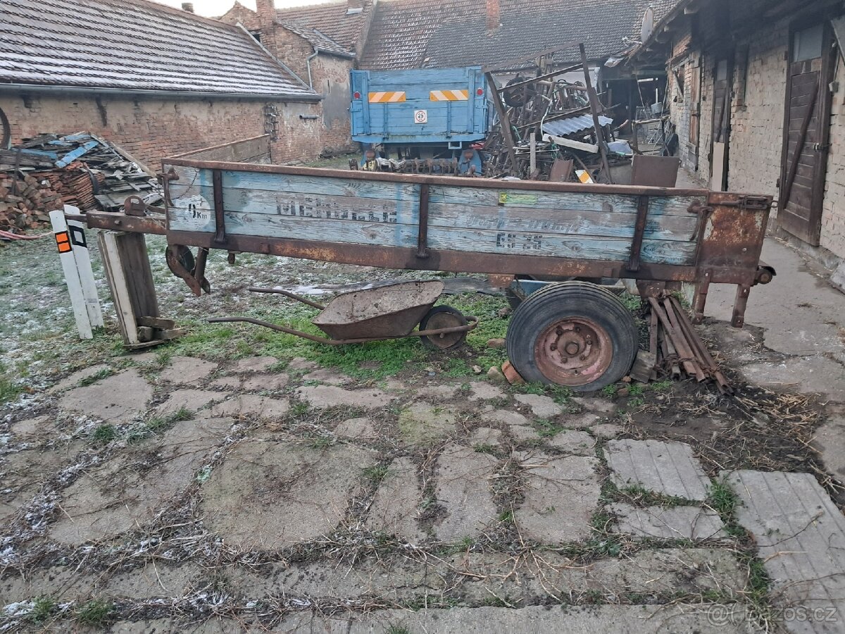 Podvozek na vlečku