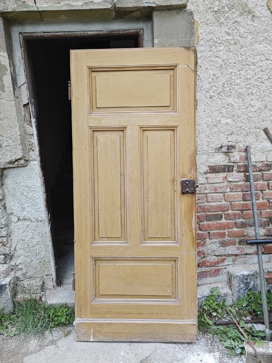 Dvere prave cca 80