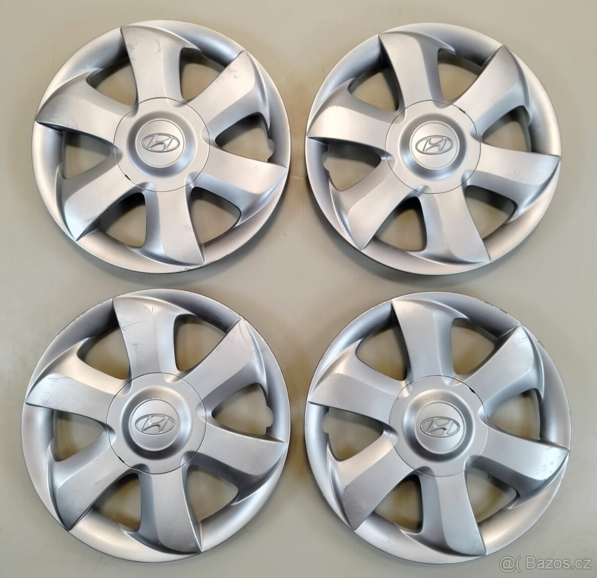 Poklice Hyundai 14" 4ks
