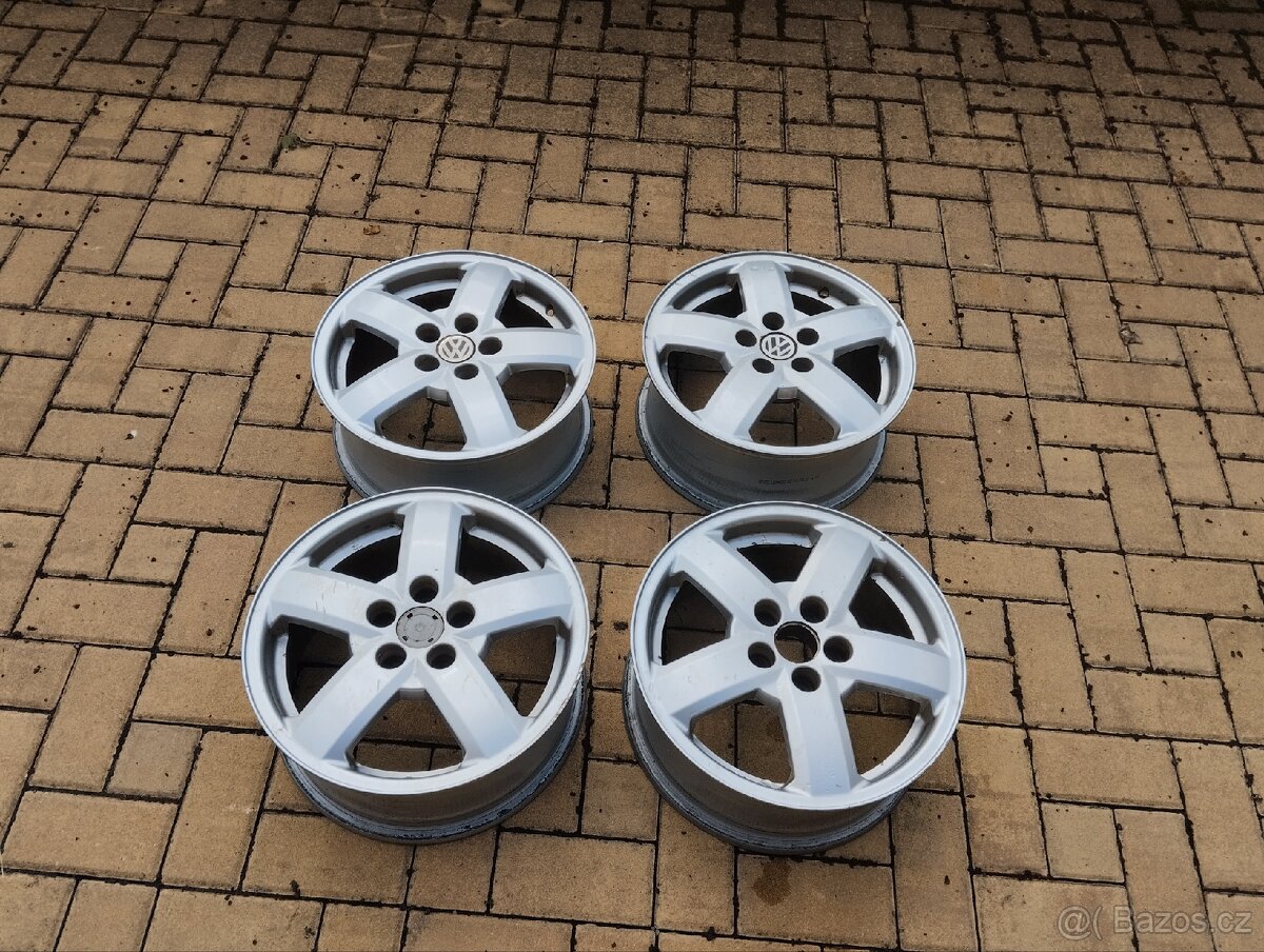 ALU kola Škoda Octavia 5x100; 6x15; Et 38