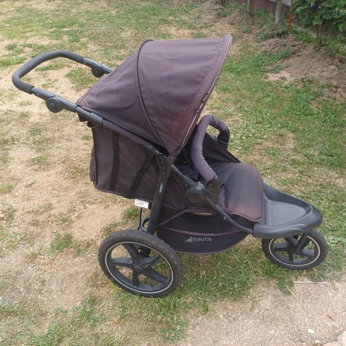 Kočárek Hauck Runner 2, pěkný stav, levně