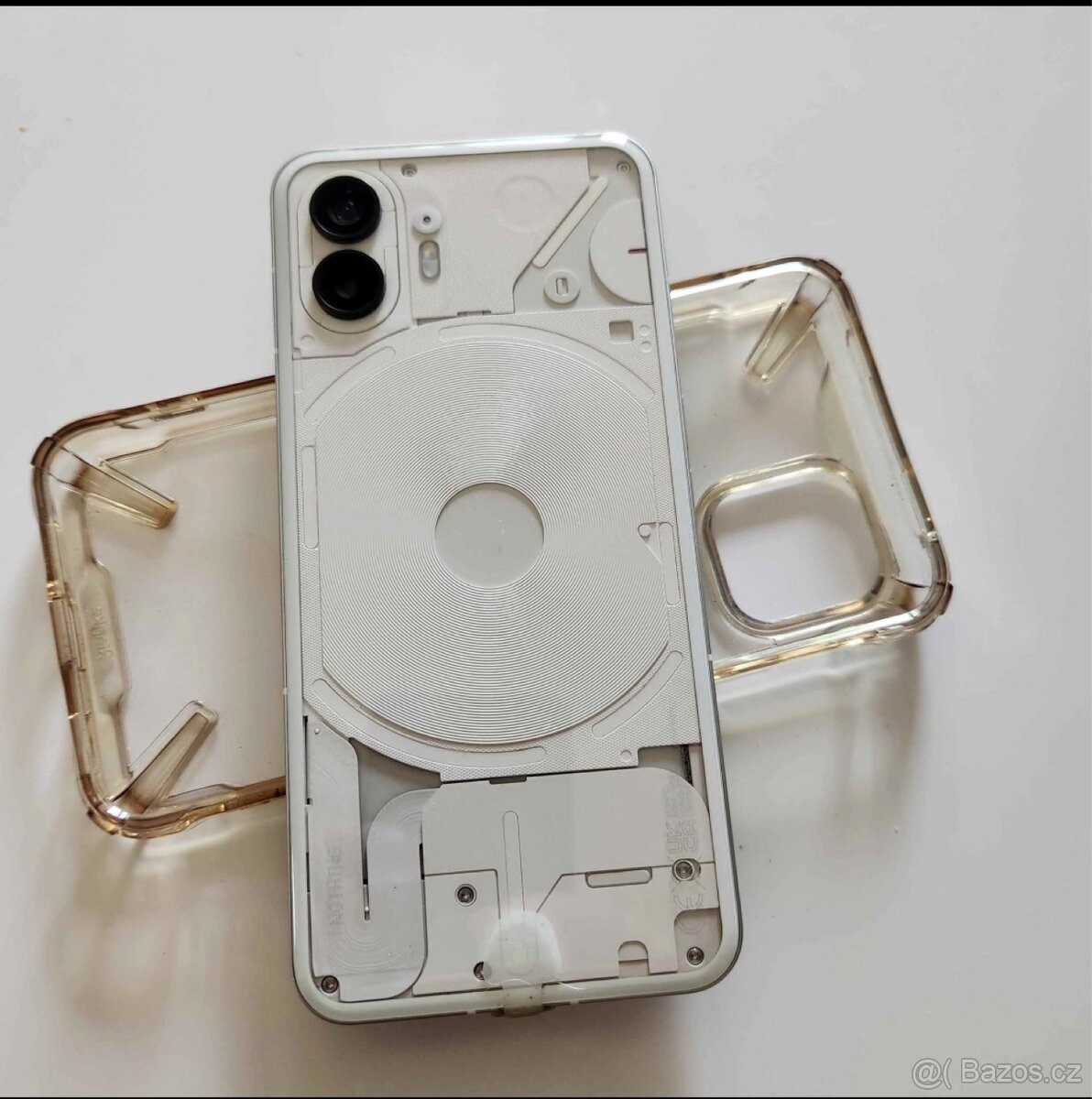 Nothing Phone (2)