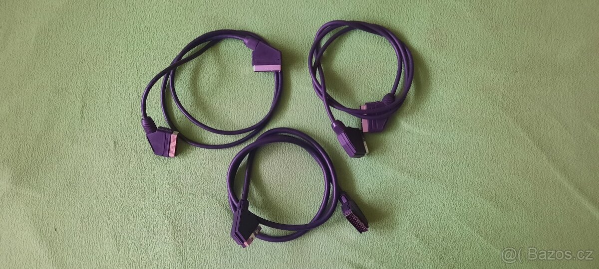 Propojovací kabel SCART