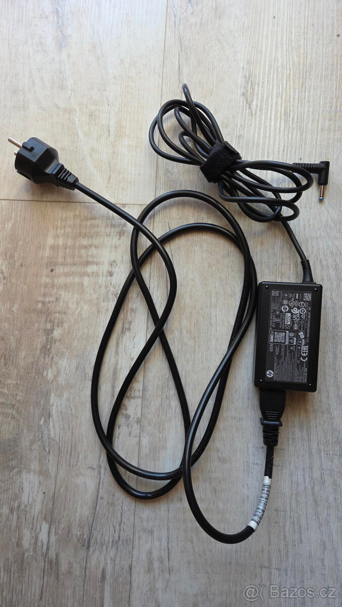 Nabijecka HP 65W, 4.5mm 3.33A, 19.5V, (710412-001)