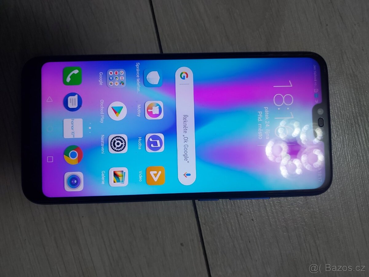 HONOR 10