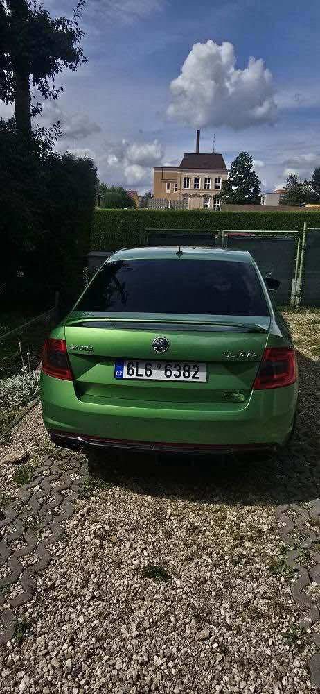 Dobry den rad bych nabídl moji octavii 3rs tsi 162kw