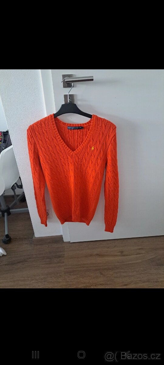 Oranžový pletený svetr značky Ralph Lauren