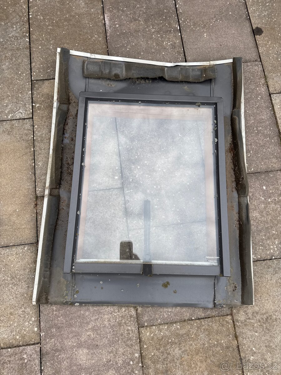 Stresni okno Svetlik 2roky stare - 8ks