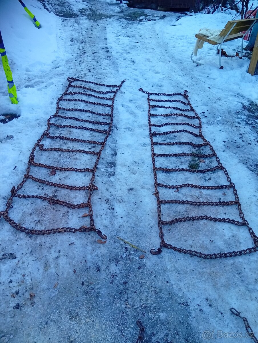 Sněhové řetězy