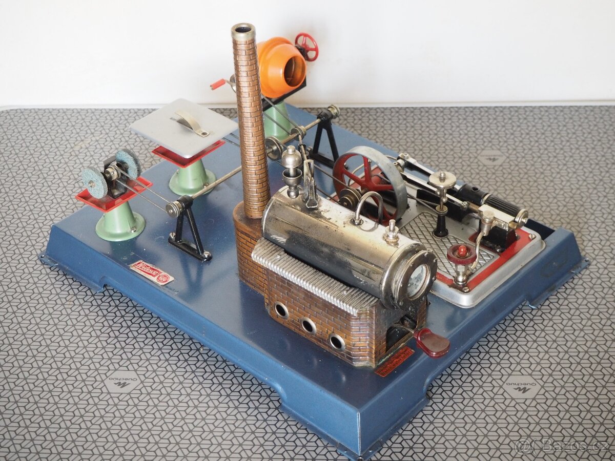 Model Parního Stroje