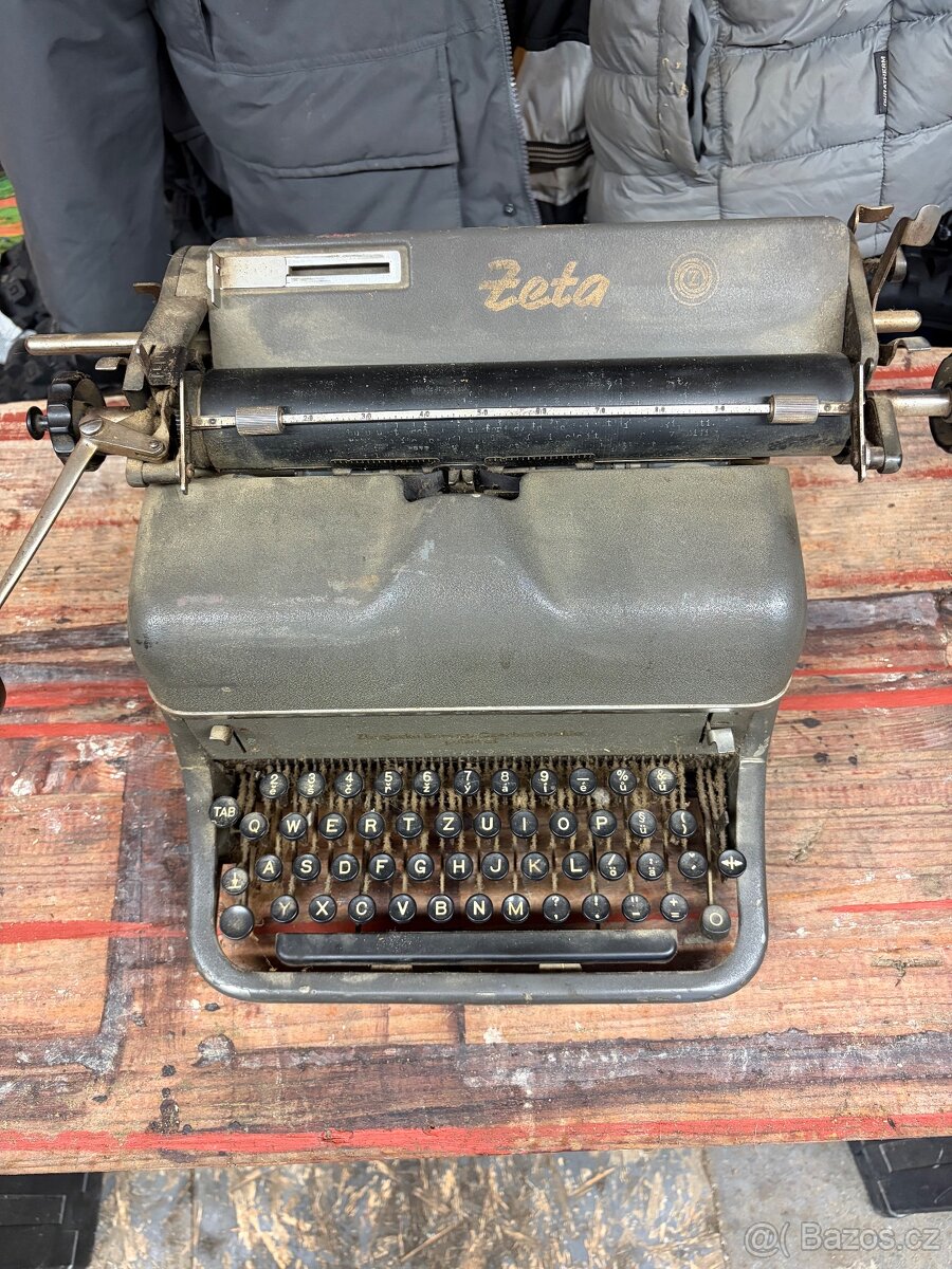 Psací stroj Zeta
