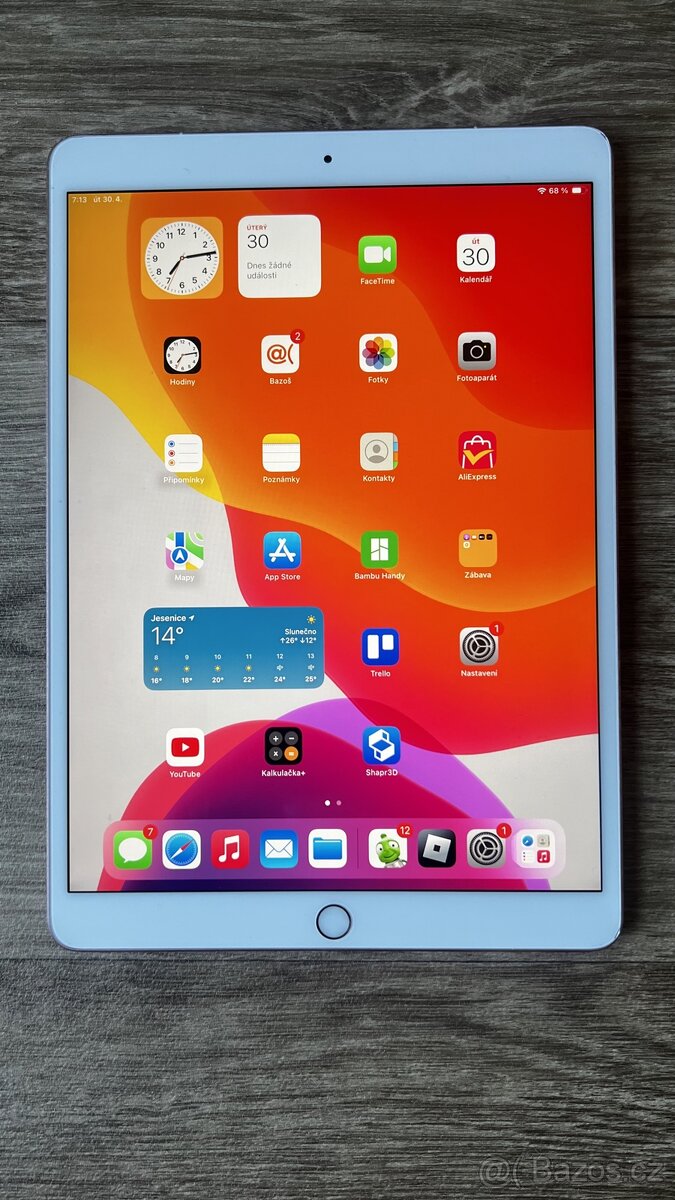 iPad PRO 10,5" 256GB, cellular (SIM LTE), pěkný stav.