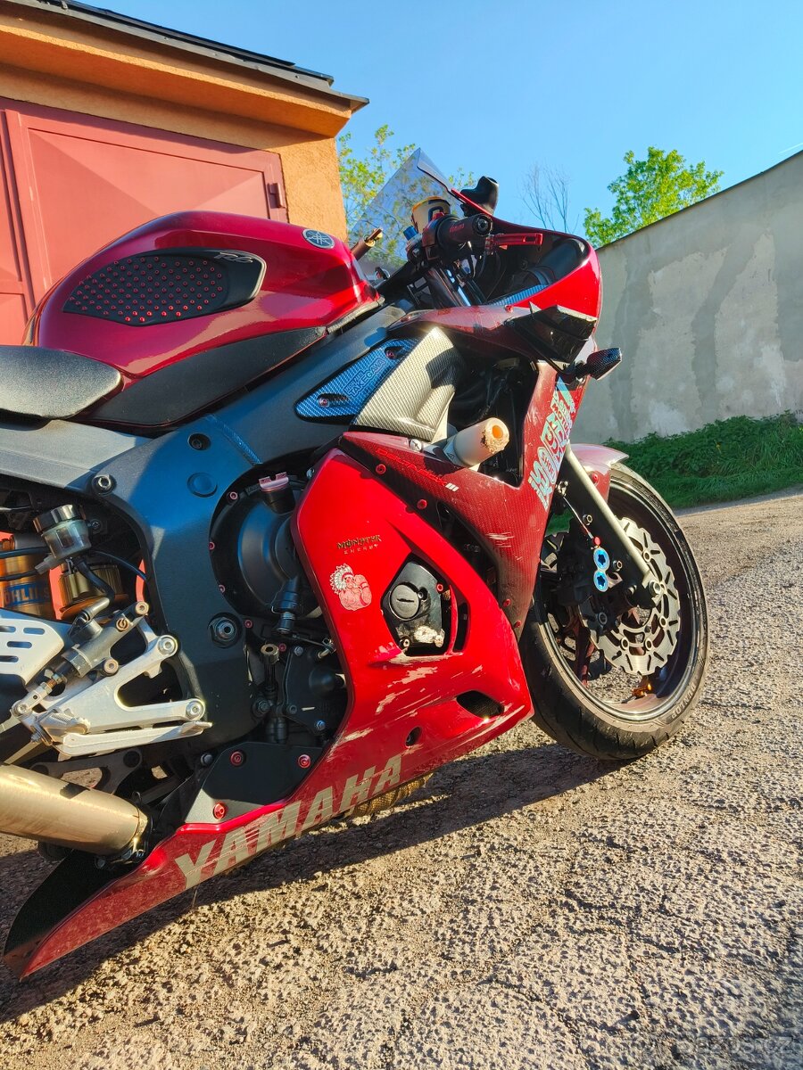 Yamaha yzf r6 2004