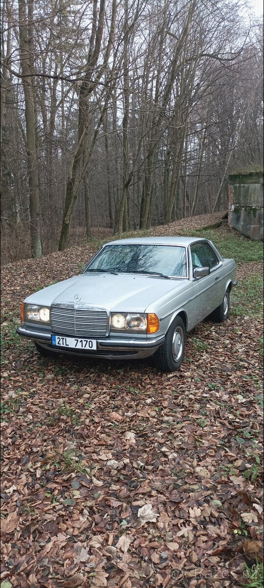 MERCEDES BENZ W123 COUPE