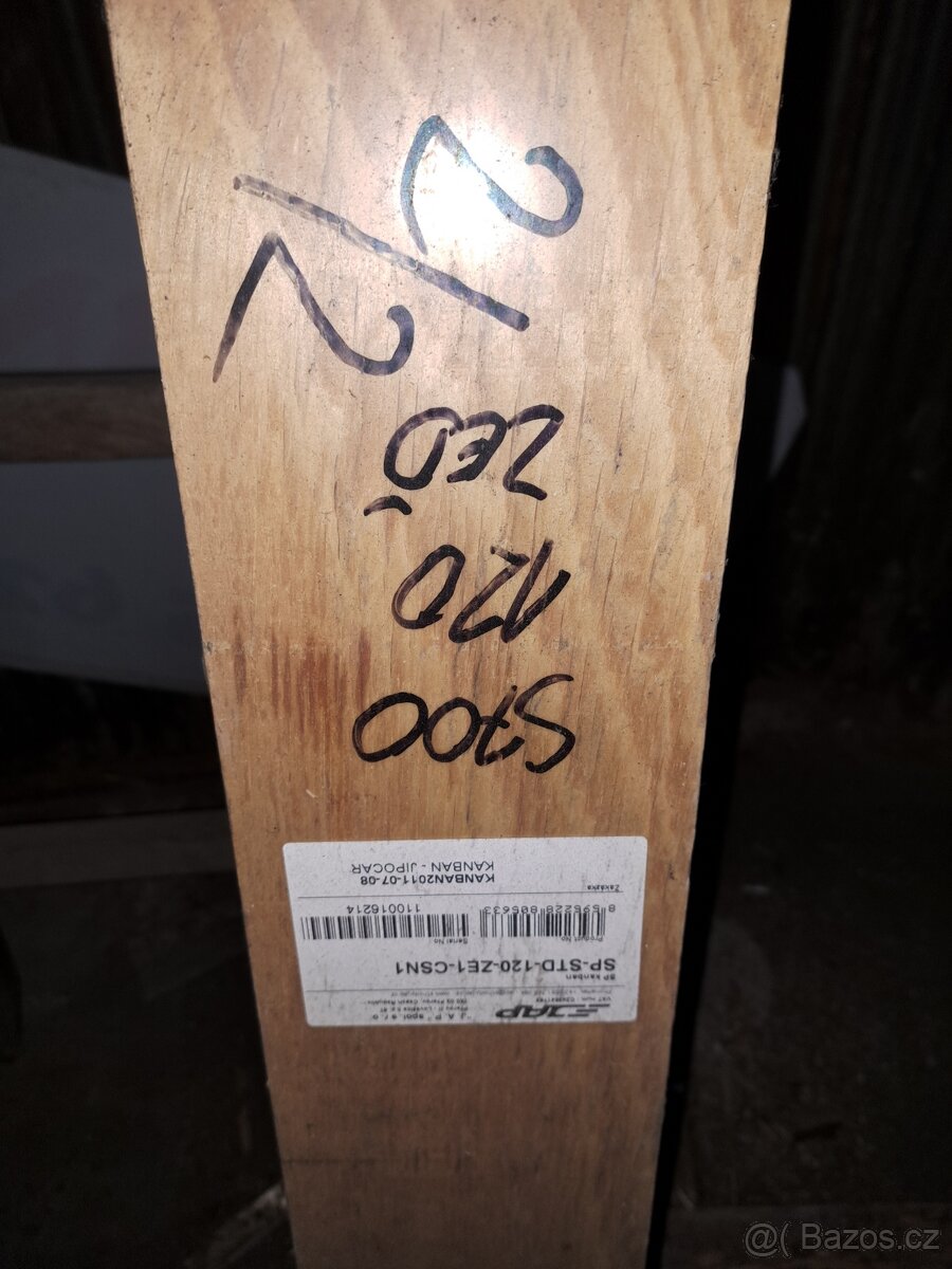 Dveřní pouzdro JAP