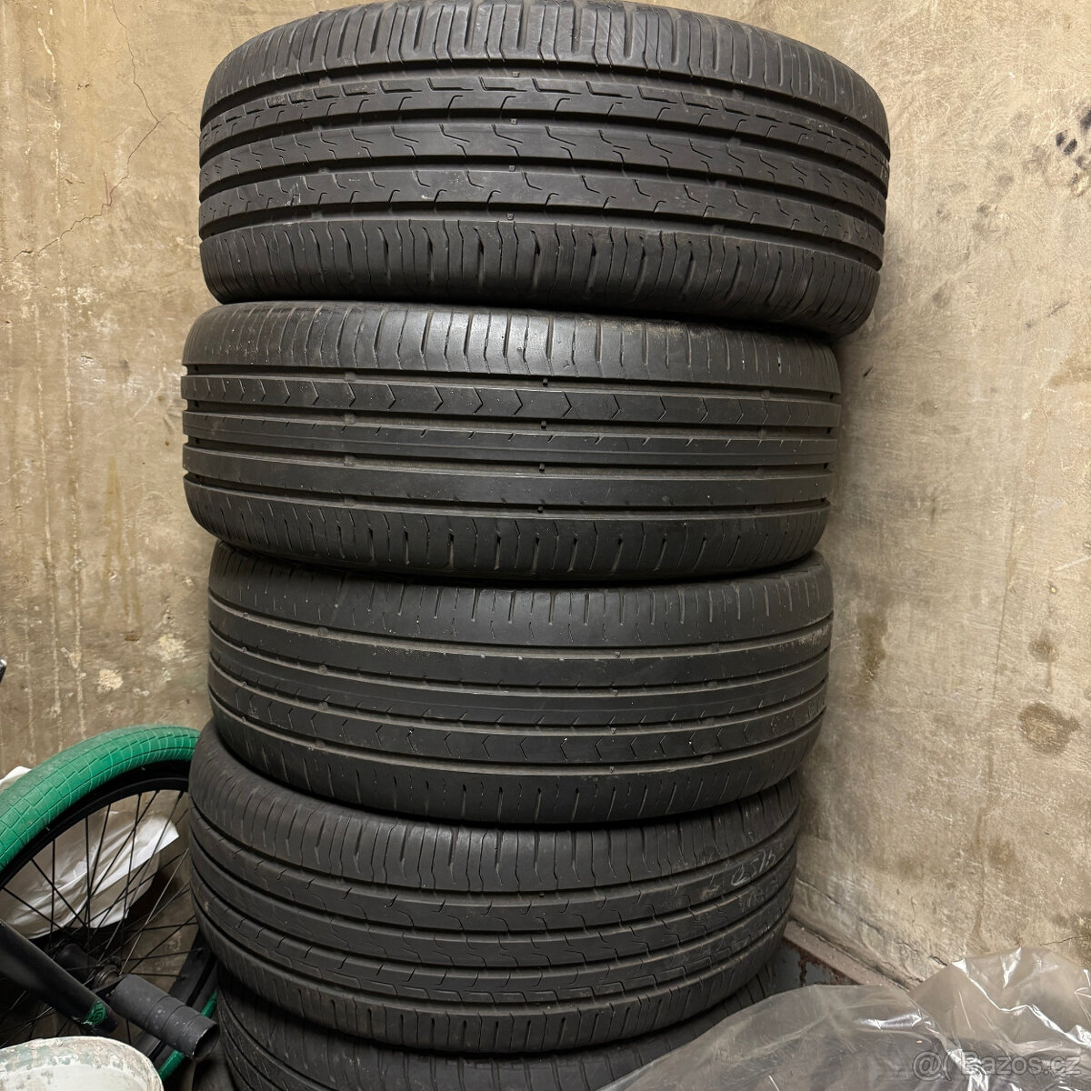 Letní pneu Continental 205/55 R16