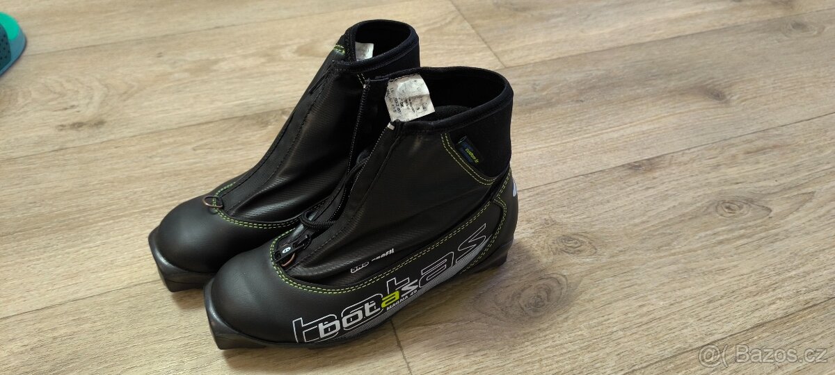 Běžkařské boty Botas velikost 37