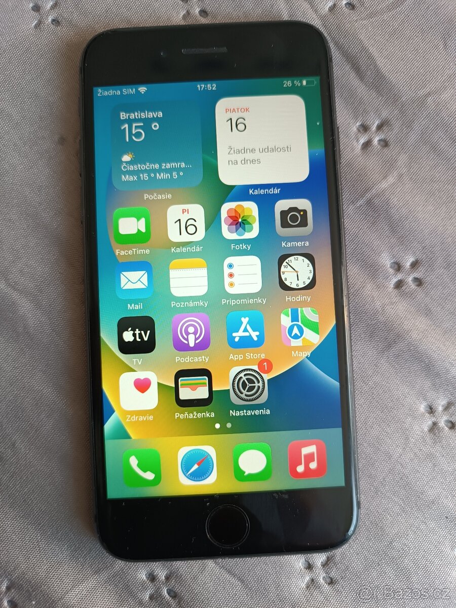 📱 iPhone 8 64GB Plne funkčný, batéria 73% Stav podľa fotky