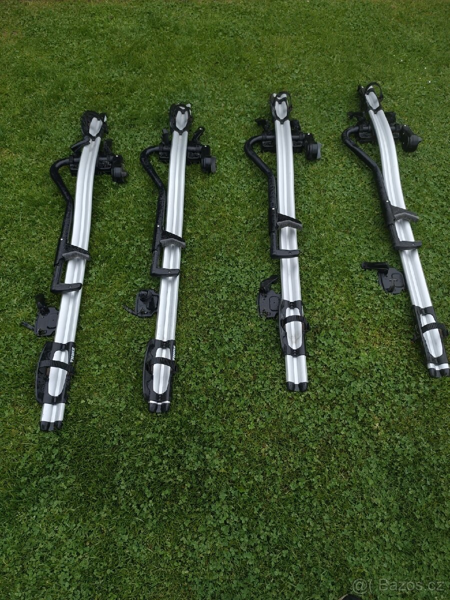 Nosič kol Thule na střechu 4ks