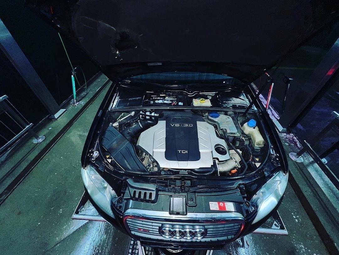 Engine / Motor BKN 3.0TDI 150KW V6 AUDI A4 B7 2005