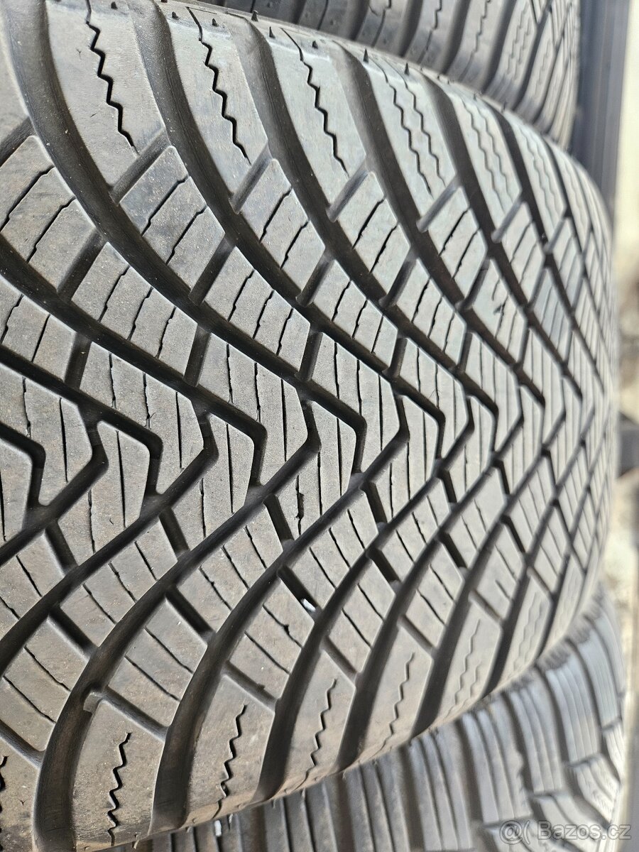 225/50R17 98V XL LH71 G fit 4S LAUFENN