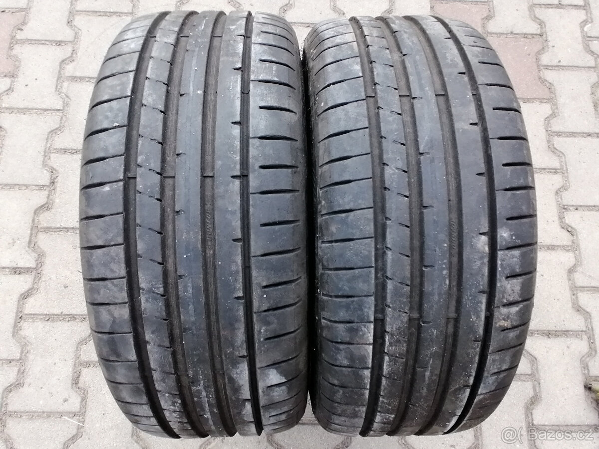pneu Dunlop Sport MAXX RT2 225/40/18 letní 6mm