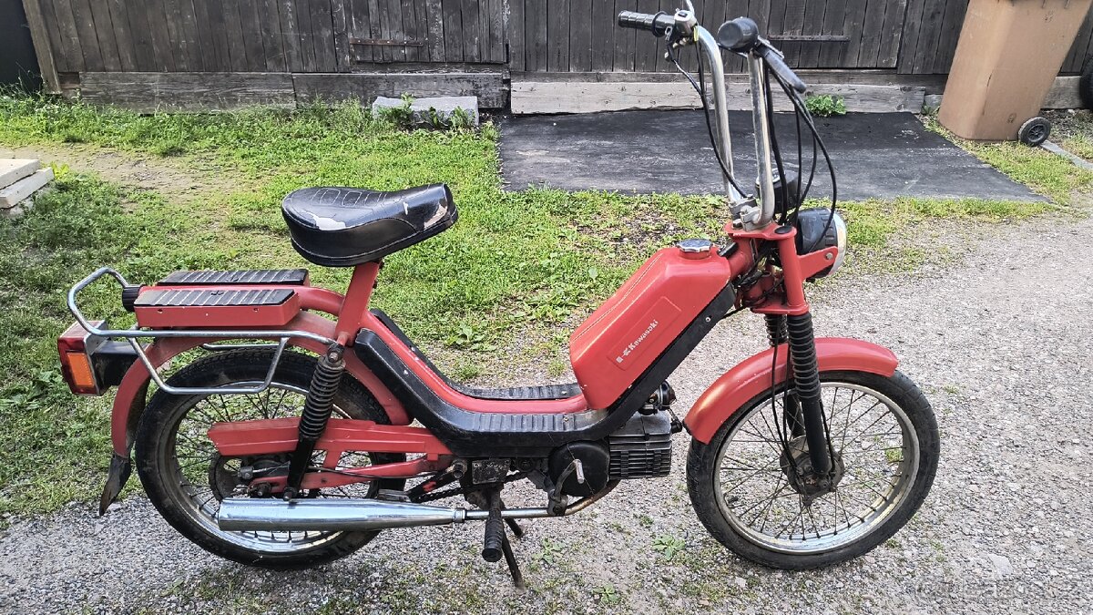 Jawa babetta 210 r.v.1991 - ještě s nakopávačkou
