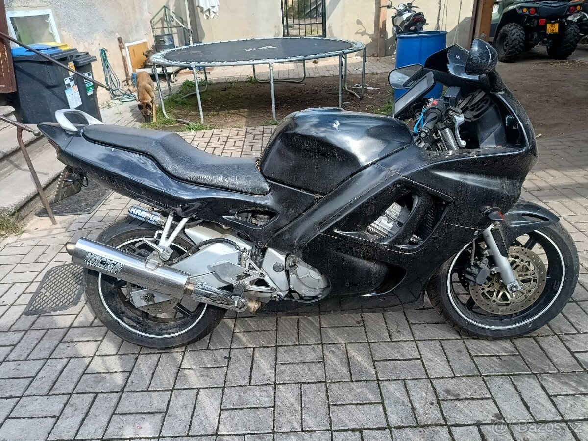 Honda CBR600 F