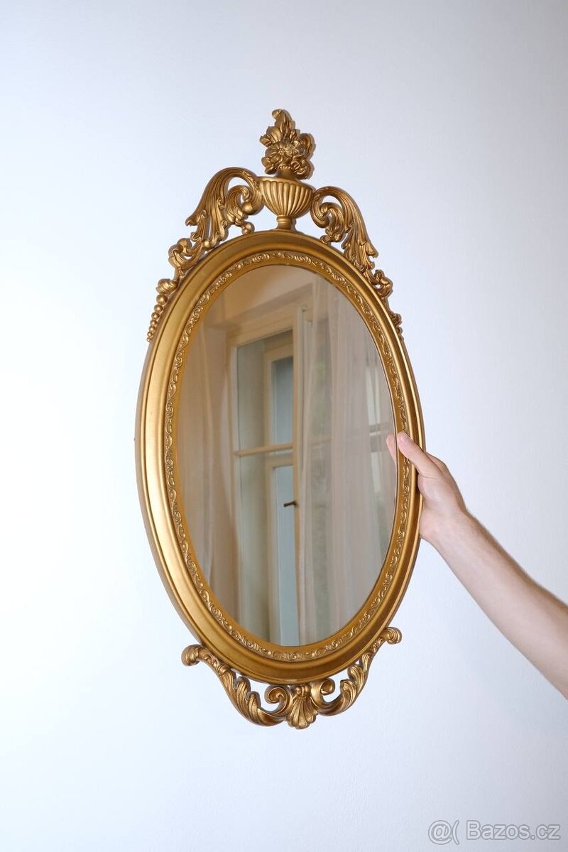 Oválné zlaté italské zrcadlo Vintage