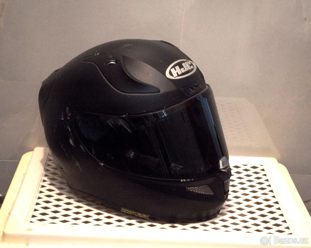 Helma na motorku S motocyklová přilba HJC vel. S 55-56cm.