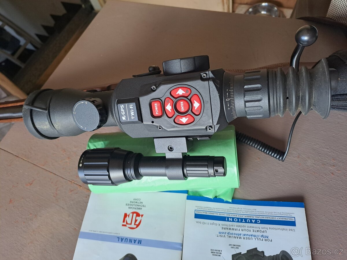 Digitální zamerovac ATN