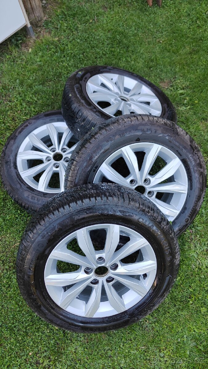 VW ALU R15 5x100 celoroční pneu