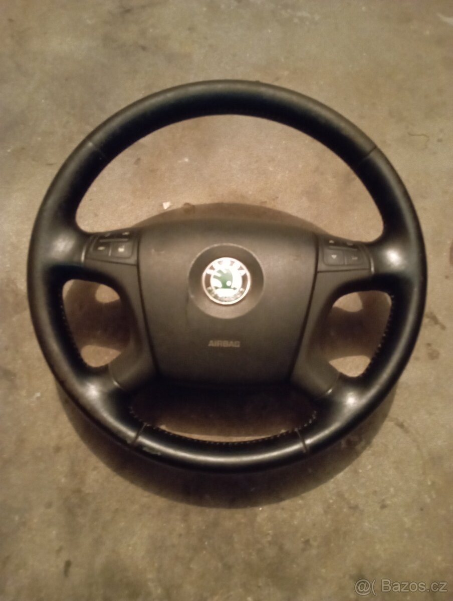 Volant octavia 2 multifunkce