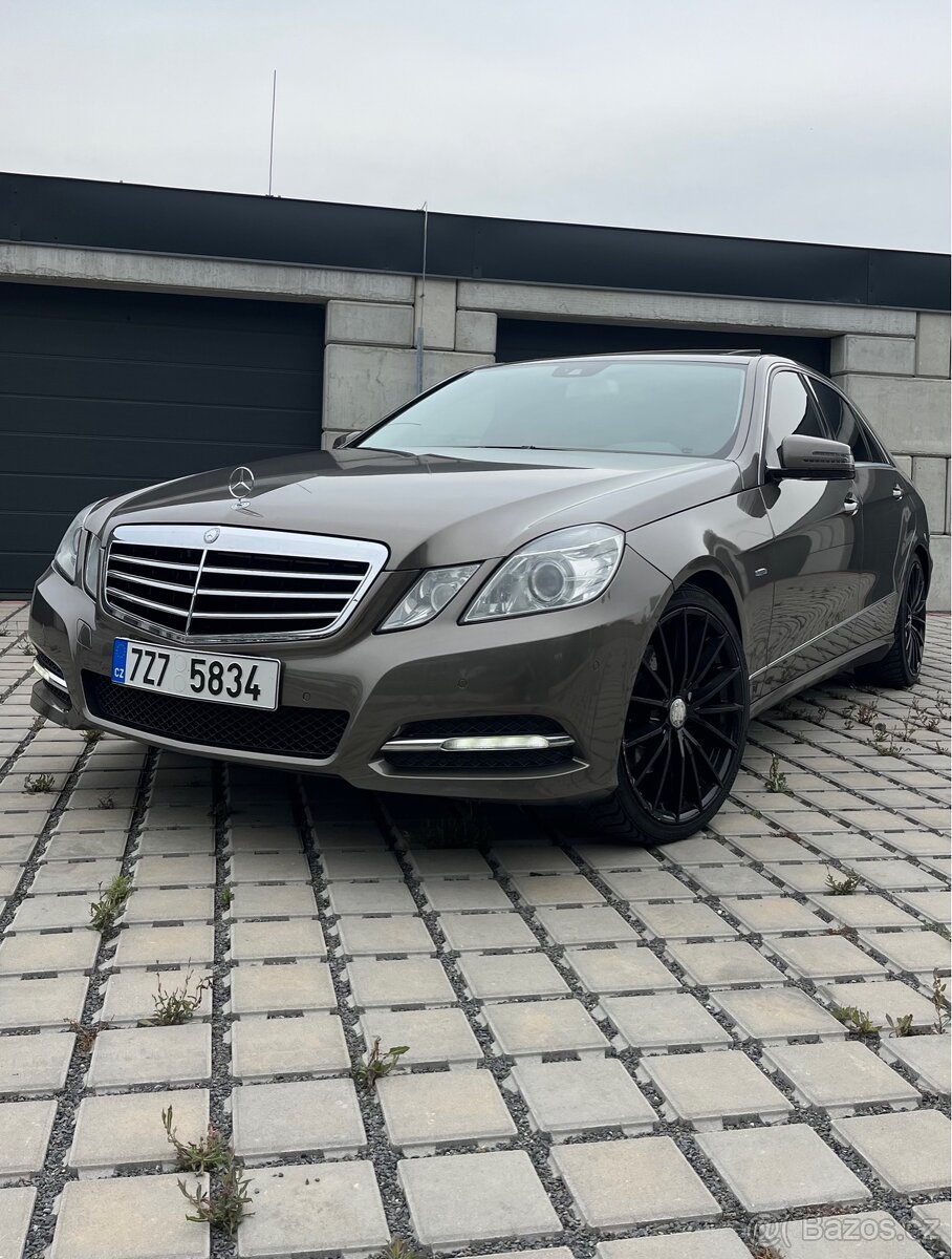 Mercedes-Benz E-class W212